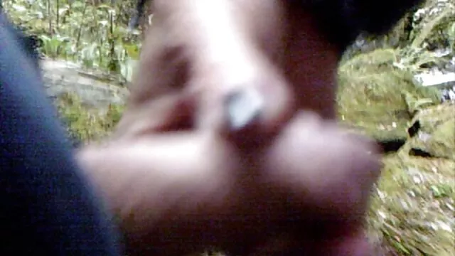 Porno pas d'inscription  Exercices Otarabanil sur une chaise voir film x gratuit pliante dans tous les scénarios