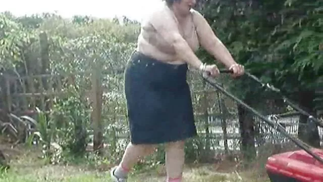 Porno pas d'inscription  Une chienne extrait de film porno gratuit boycott nu son bateau dans le parc