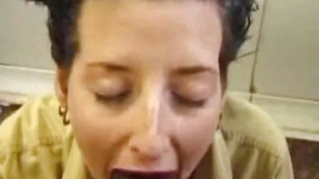 Porno pas d'inscription  Après avoir séché deux bouteilles les filles film porno x arabe ont exigé regarder le canard et l'intimité