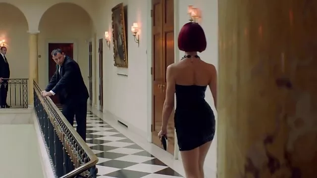 Porno pas d'inscription  Dame en bas continue filme porno en streaming