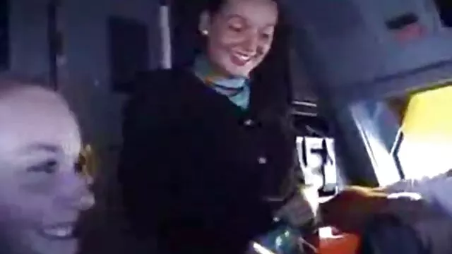 Porno pas d'inscription  Après le bain je me suis nettoyé et j'ai porté un maillot dessin animé porno gratuit de bain