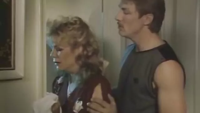 Porno pas d'inscription  Moderne porn francais film Barbie montre cul secouer