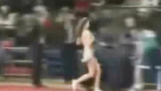 Porno pas d'inscription  Entre les pelouses s'assoient de beaux telecharger video de porno bâtons sur une ardoise