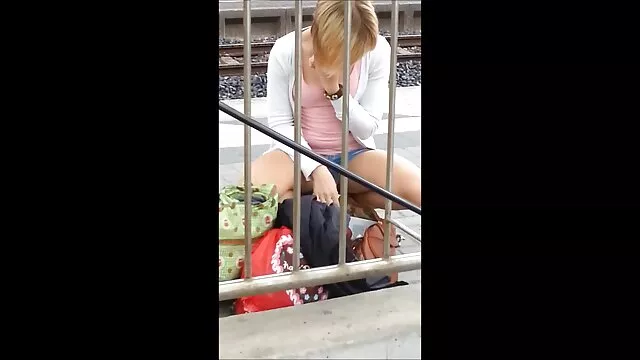 Porno pas d'inscription  Impulsion doigts site film porno gratuit de sa chatte debout