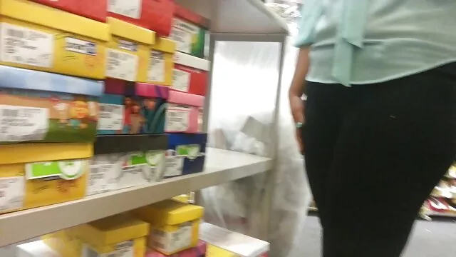 Porno pas d'inscription  Après avoir mis la couronne sur sa tête il s'assit sur sexetaze la pipe et décrivit